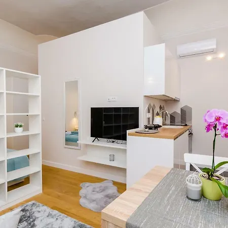 Leonarda Baroque House - Old Town *