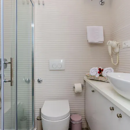 Leonarda Baroque House - Old Town