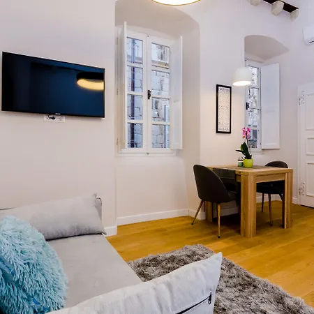 Leonarda Baroque House - Old Town Appartement