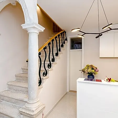 Leonarda Baroque House - Old Town Apartment Dubrovnik