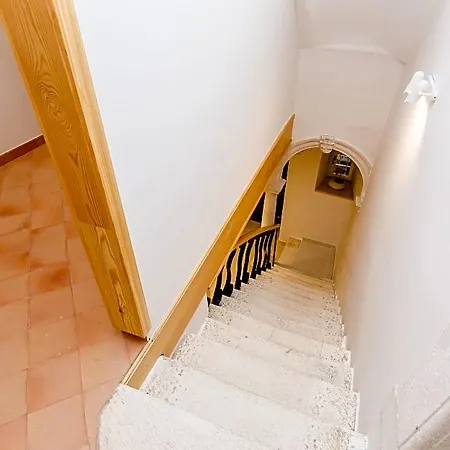 Apartment Leonarda Baroque House - Old Town *