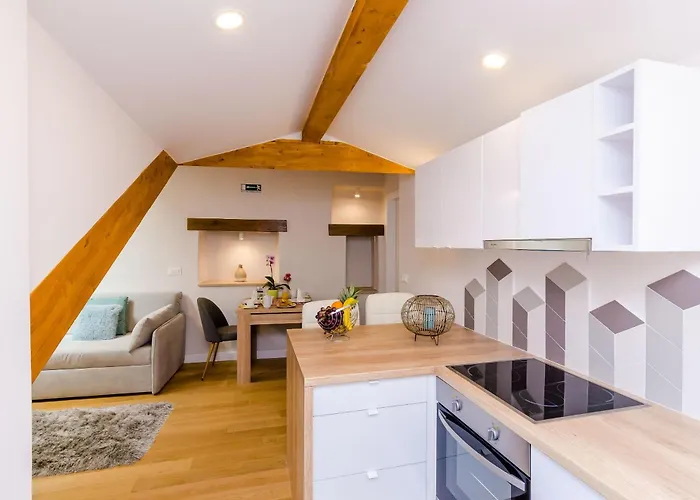 Appartamento Leonarda Baroque House - Old Town Ragusa