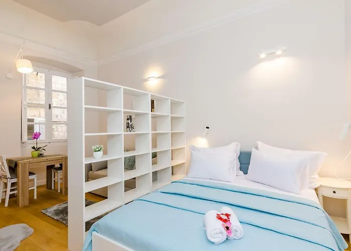 Appartamento Leonarda Baroque House - Old Town *